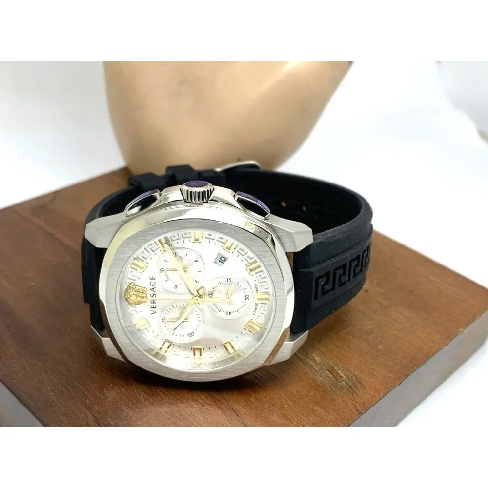 Versace Men's Watch VE7CA0123 Swiss Quartz Chronograph Silver Black Rubber 43mm